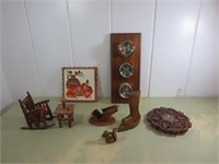 Household Decorative Items, Most Made of Wood