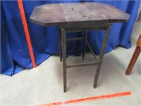 antique industrial metal base stand (flip top)