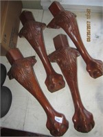 4 Wooden Ball & Claw Table Legs