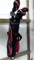 Top Flite Golfing Bag With Clubs