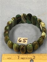 Green agate bracelet           (a 7)
