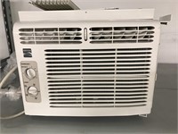 Kenmore 5,000 BTU Air Conditioner Unit