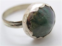 Ladies Polished Stone Silver Ring  (Size 7.5)