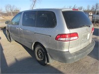 2002 TOYOTA SIENNA 4T3ZF19C22U443712