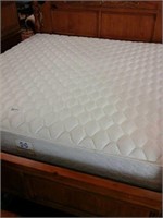 King Sealy Posturepedic cushion firm mattress a