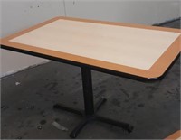 4 foot laminated tables with metal stand