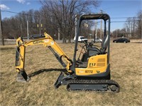 2016 Gehl Z17 Mini Excavator,