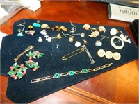 Trifari Costume Jewelry Lot W/Cuff Links