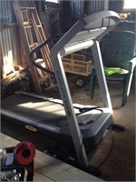 Gold's Gym Treadmill, Airstride Plus