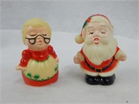 Old Plastic Santa and Mrs Claus Christmas S&P