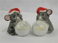 Christmas Mouse with Ornament S&P Set
