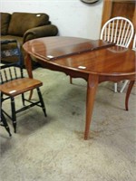 Solid wood oval dining table w leaf w 6 H