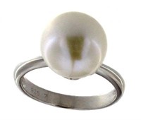 Natural 11 mm Cultured Pearl Dinner Ring