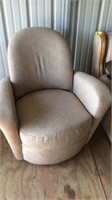 Swivel chair