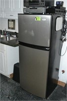 Whirlpool Refrigerator - Freezer