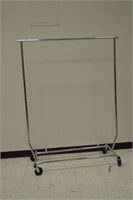 Clothing Rack with Expandable Ends