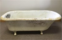 GREAT ANTIQUE CAST IRON TUB