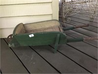 VINTAGE CHILDS WHEELBARROW