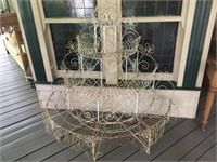 VICTORIAN 3 TIER WIRE PLANT STAND