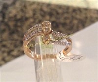 10K YELLOW GOLD RING WITH .15 CARATS OF DIAMONDS