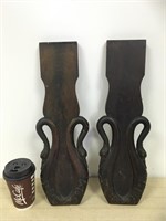VICTORIAN WOODEN SWAN ACCENTS