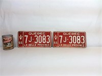 Deux plaques d'immatriculation vintage du Québec