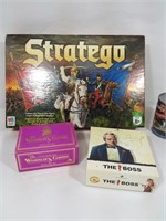 3 jeux de société dont Stratego