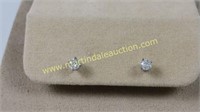 10K White Gold Diamond Stud Earrings
