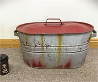 GALVANIZED TUB- NICE RUSTIC LOOK