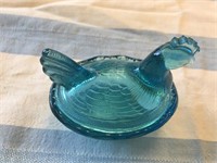 CHICKEN COVERED GLASS DISH