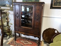 1930'S CHINA CABINET / HUTCH