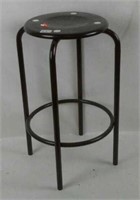 Metal frame stool with plastic seat