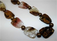 Necklace With Gold And Polished Stone