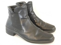 Ecco Black Boots Size 9