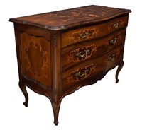 ITALIAN LOUIS XV STYLE MARQUETRY COMMODE, 20TH C