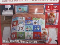Holiday Time 2 Piece Reversible Quilt Set Twin
