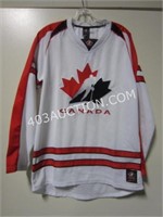 SOGO Sports Team Canada Youth Jersey M