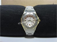 Women's Accutron by Bulova Watch 28M06 $750