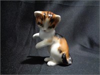 Royal Doulton HN 2582 Kitten Tabby Cat