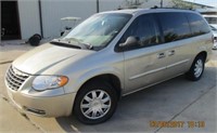 2006 Chrysler Town and Country