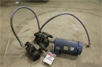 (2) Hydraulic Pumps with Valve's and Electric WPS