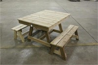 Minnesota/Wisconsin Cedar Picnic Table with