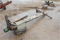 11FT x 6"Cross Auger, Hydraulic Driven
