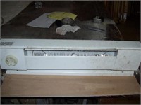 Baseboard electric heater