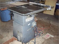 10" Rockwell table saw with bed
