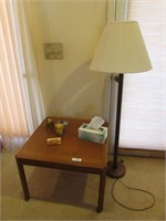 End table & Lamp