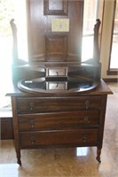Antique Dressing Table with Oval Bevel