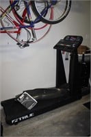 True Programmable Treadmill with Heart