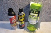 2 cans + Catcher Wasp/Hornet Spray & Trap