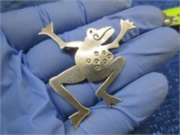 sterling frog brooch-pin